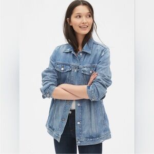 GAP Blue Jean Jacket Relaxed Fit with Classic Collar